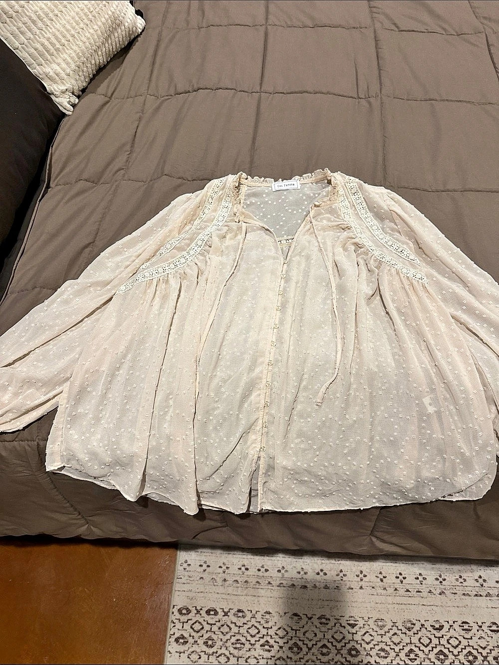 Ces Femme Swiss Dot Blouse in White